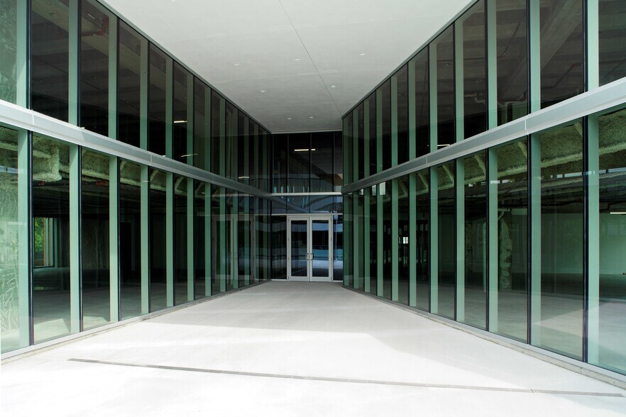 More Photos Of 1489-1499 W Palmetto Park Rd, Boca Raton Unknown For Lease