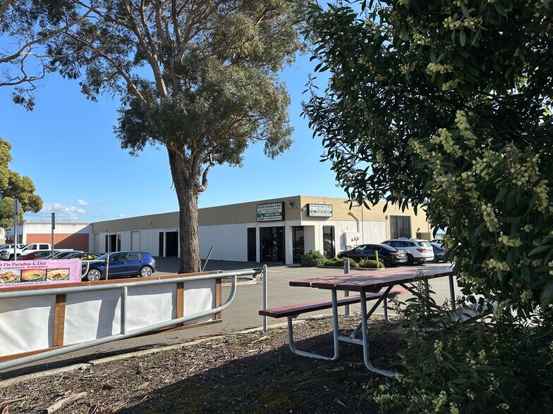 More Photos Of 3514-3544 Arden Rd, Hayward Warehouse For Lease