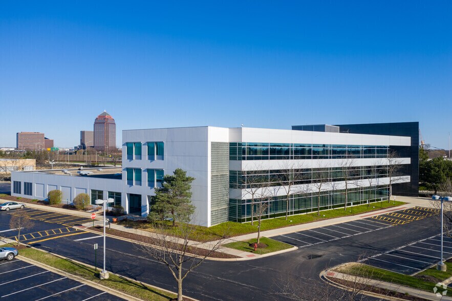 More Photos Of 900 N Arlington Heights Rd, Itasca Office For Lease