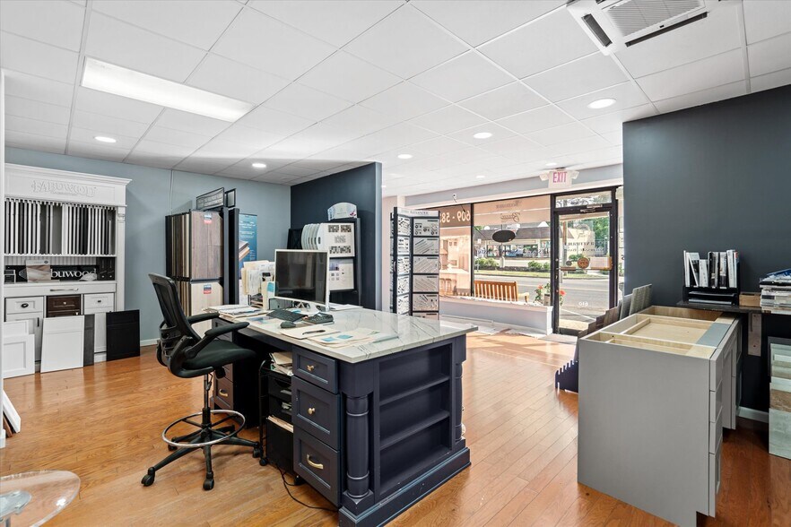 More Photos Of 610 Bear Tavern Rd, Ewing Freestanding For Lease