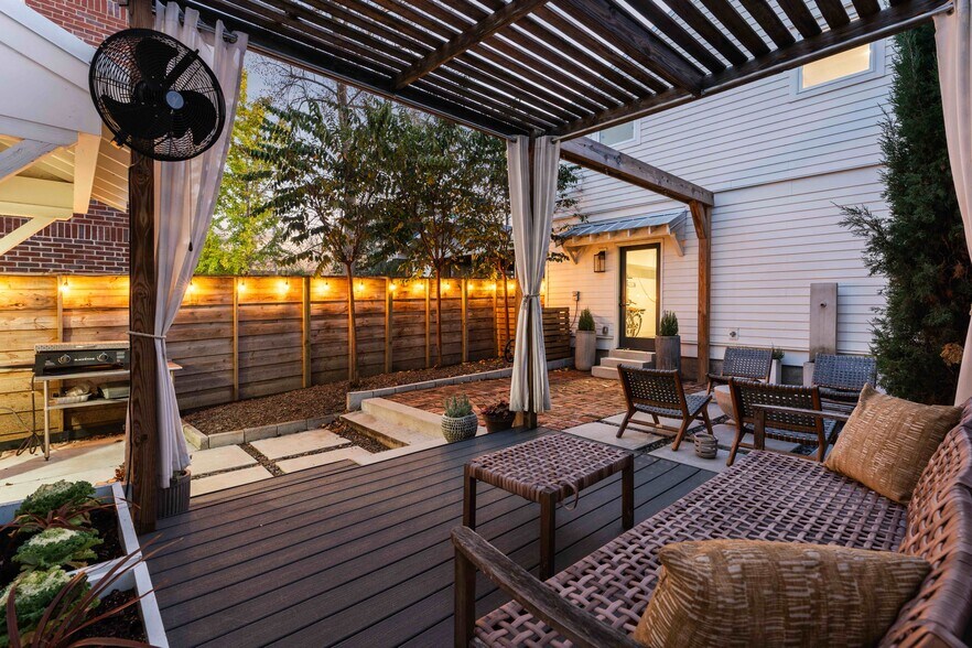 More Photos Of 1231 6th Ave N, Nashville Loft Creative Space For Lease