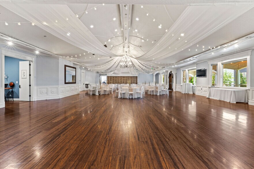 More Photos Of 110 S Main St, Lindon Lodge Meeting Hall For Sale