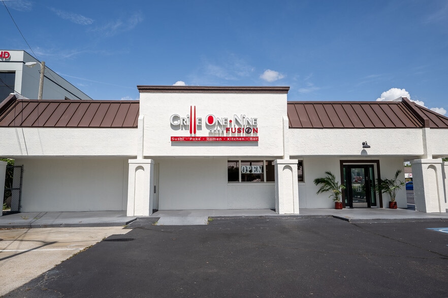 More Photos Of 10110-10156 US Highway 19, Port Richey Unknown For Lease