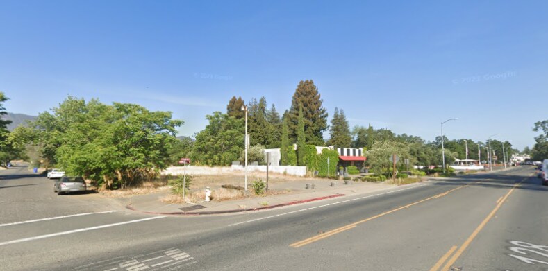 More Photos Of 905 Main St, Saint Helena Land For Lease