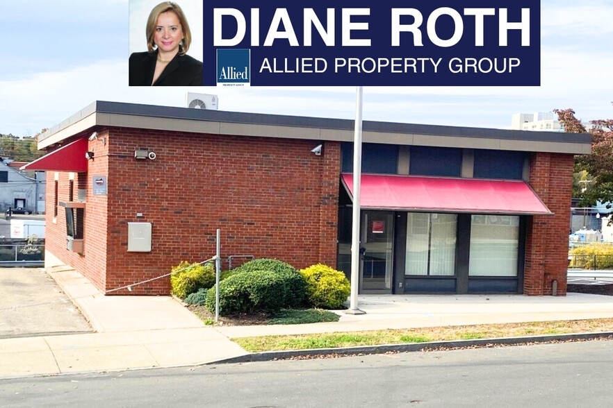 Primary Photo Of 30 S Water St, Greenwich Bank For Lease