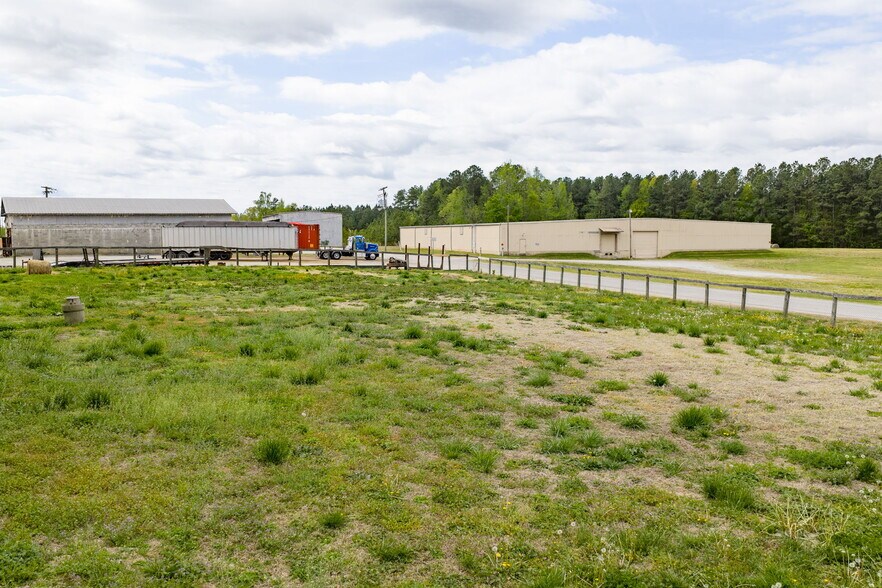 More Photos Of 101 Lea Rd, Kenbridge Rehabilitation Center For Sale