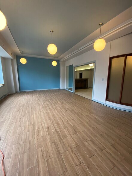 More Photos Of 1822 Spring Garden St, Philadelphia Loft Creative Space For Lease