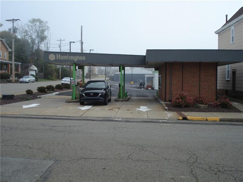 Primary Photo Of 0 Pennsylvania Ave, Rochester Freestanding For Sale