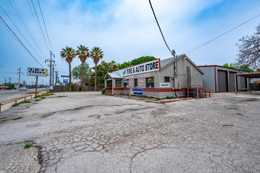 More Photos Of 1331 Austin Hwy, San Antonio Auto Repair For Sale