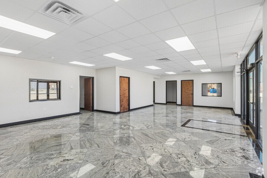 More Photos Of 16511 W Basin St, Odessa Industrial For Lease