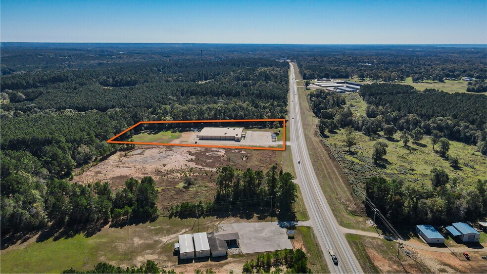 More Photos Of 6900 US Highway 190 W, Livingston Bowling Alley For Sale