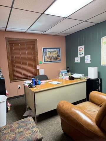 More Photos Of 203 W 2nd St S, Newton Office For Sale