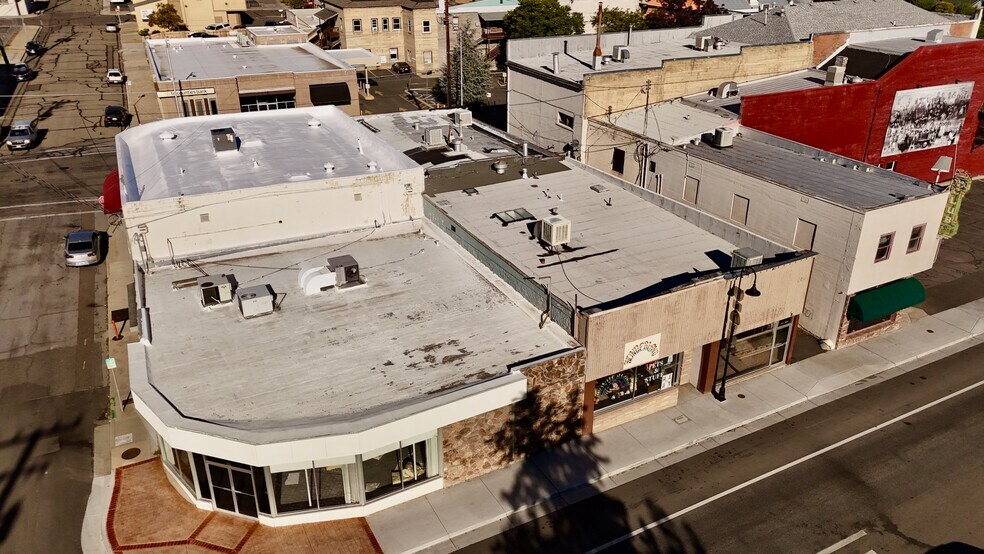 More Photos Of 115 S Main St, Yreka General Retail For Sale