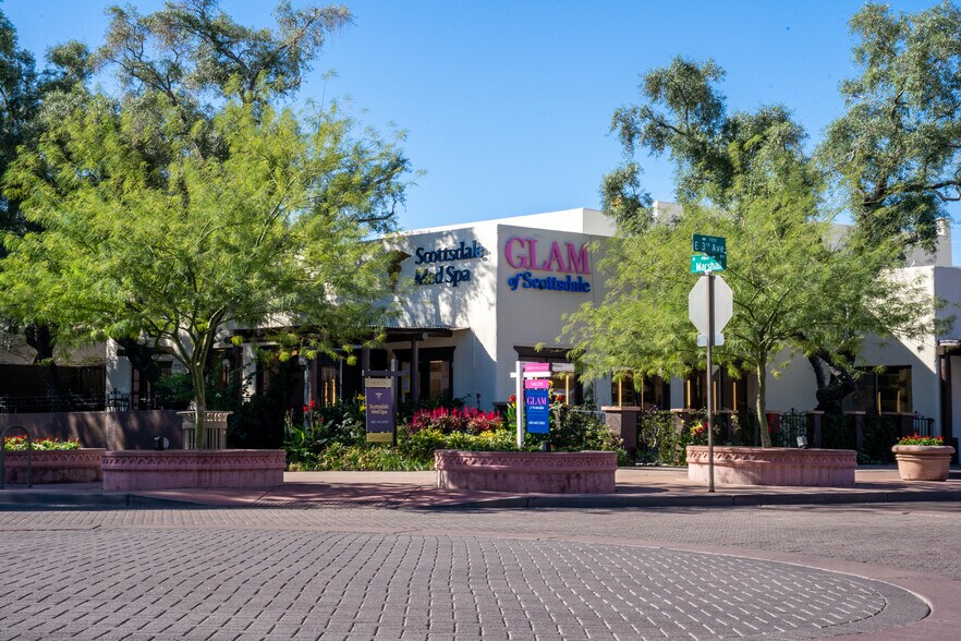 More Photos Of 7045 E 3rd Ave, Scottsdale Freestanding For Lease
