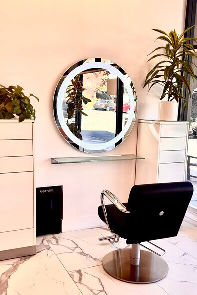 More Photos Of 230 De Anza Blvd, San Mateo General Retail For Lease