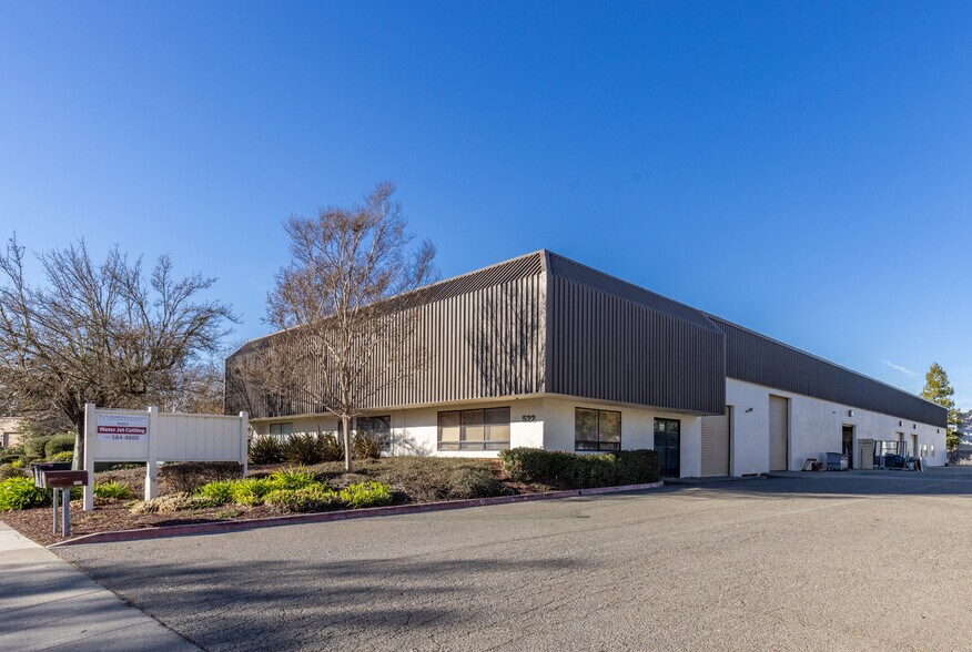 Primary Photo Of 522 Martin Ave, Rohnert Park Distribution For Lease