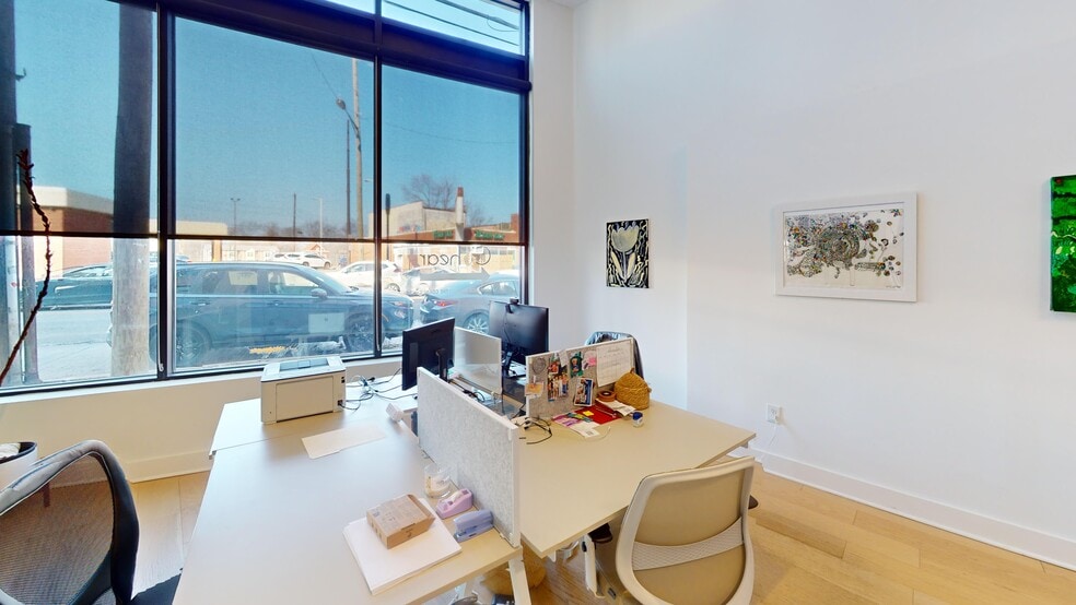 More Photos Of 2510 Gilbert Ave, Cincinnati Office For Lease