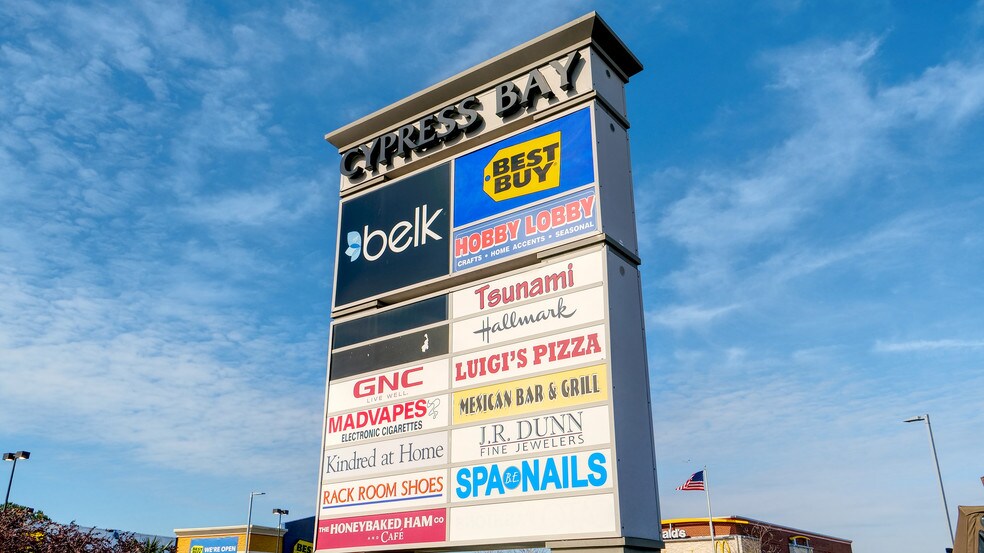More Photos Of 5167 Highway 70 W, Morehead City General Retail For Lease