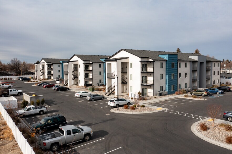 Primary Photo Of 1590 Bower Dr, Idaho Falls Apartments For Sale
