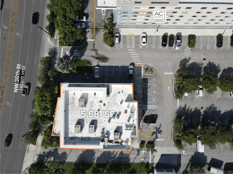 More Photos Of 8001 NW 36th St, Doral Restaurant For Lease