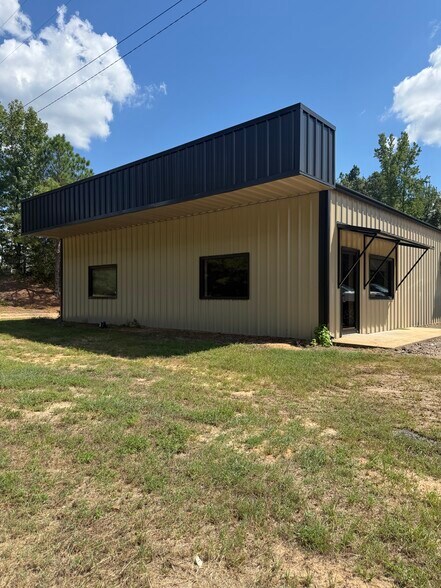 More Photos Of 6236 State Highway 114 W, Star City Warehouse For Sale