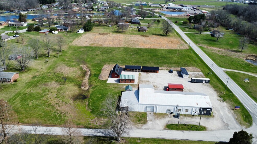 More Photos Of 677 S Cardinal Ln, Scottsburg Industrial For Sale