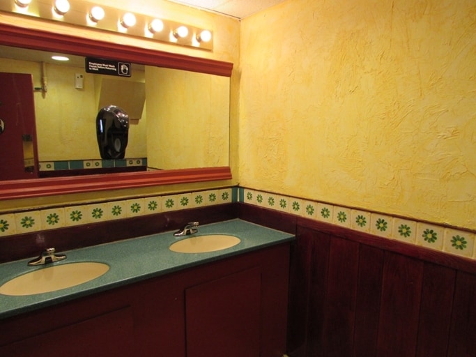 More Photos Of 11 Brown St, Portland Restaurant For Sale