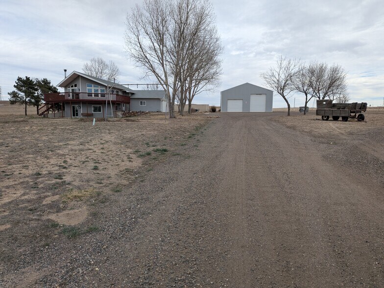 More Photos Of 15507 County Road 10, Fort Lupton Flex For Lease