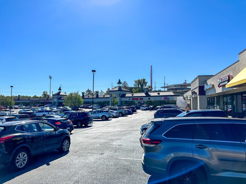 More Photos Of 2301-2379 Buttermilk Xing, Crescent Springs Unknown For Lease