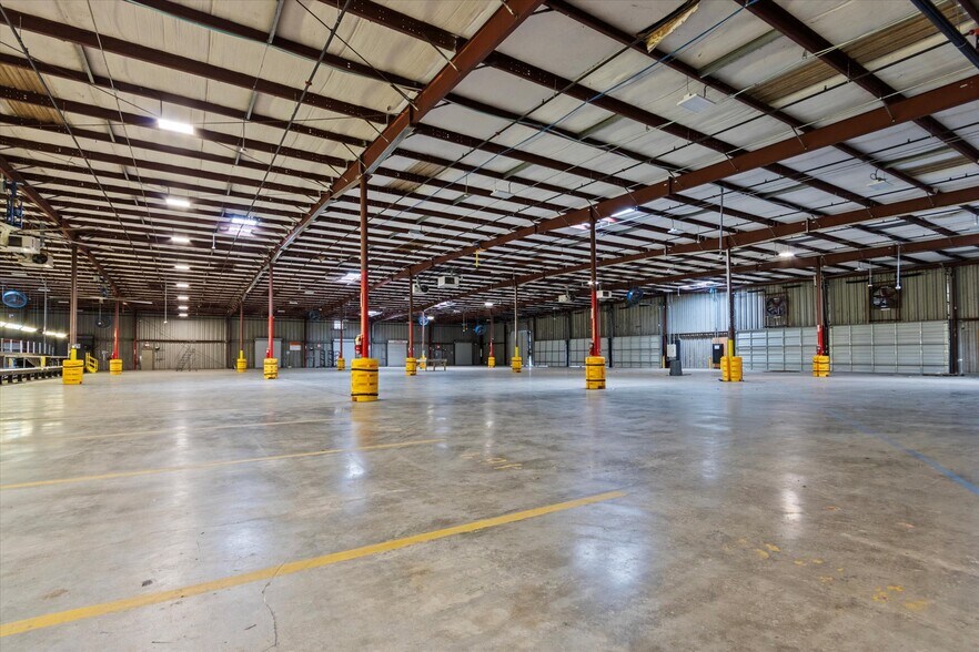 More Photos Of 9324 Madison Blvd, Madison Distribution For Lease