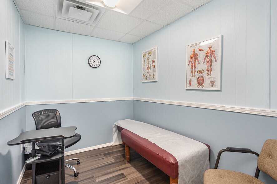 More Photos Of 7261 Gratiot Rd, Saginaw Medical For Sale