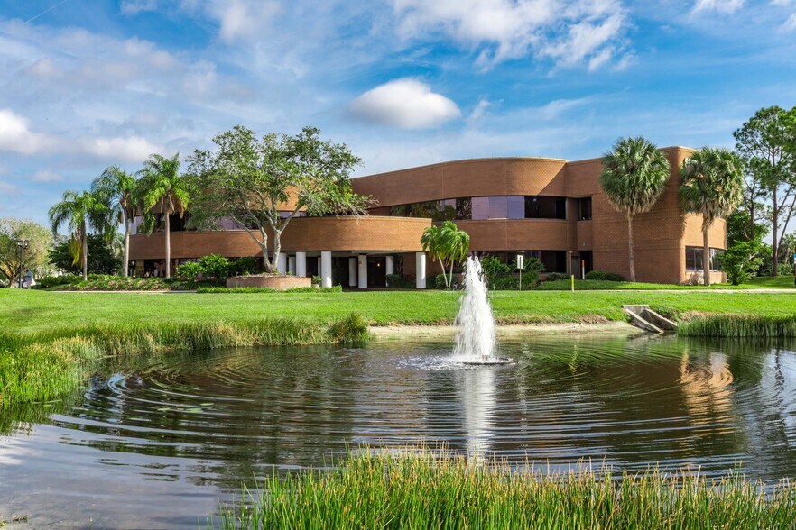 More Photos Of 13575 58th St N, Clearwater Office For Sale