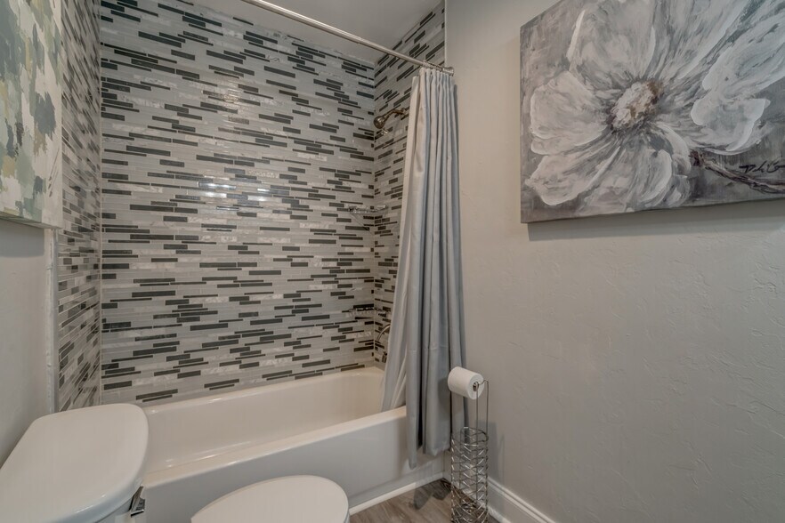 More Photos Of 12204 E County Road 76, Coyle Specialty For Sale