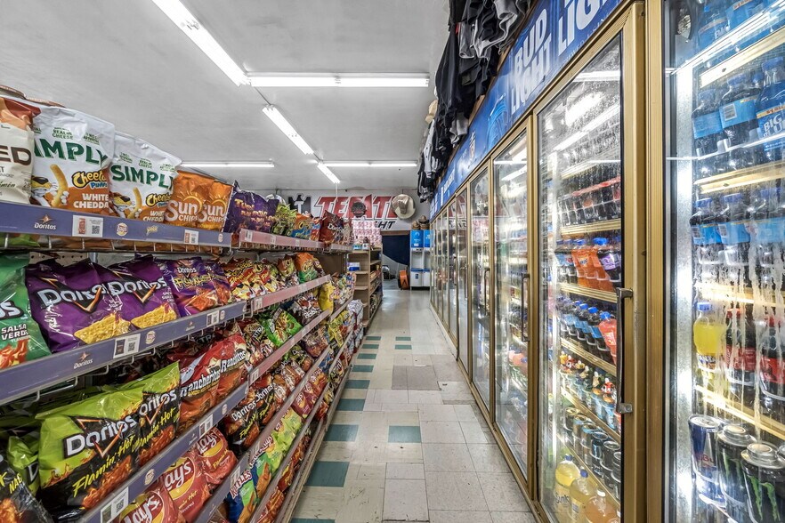 More Photos Of 1103-1111 E Belmont Ave, Fresno Freestanding For Sale