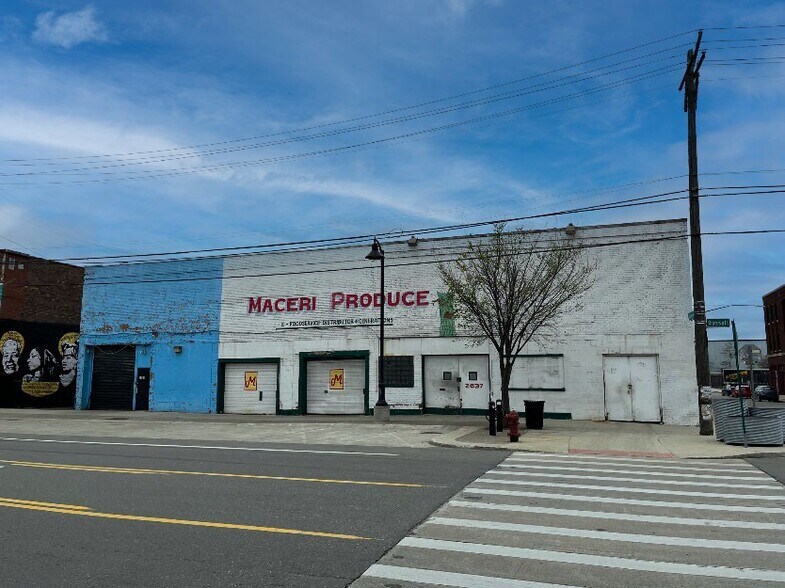 More Photos Of 2625-2641 RUSSELL St, Detroit Warehouse For Sale