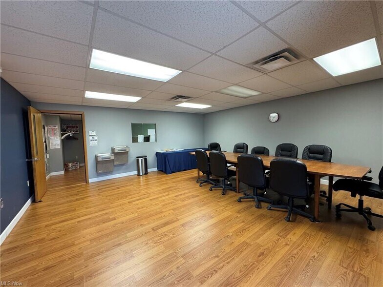 More Photos Of 3870 Central Ave, Shadyside Storefront Retail Residential For Sale