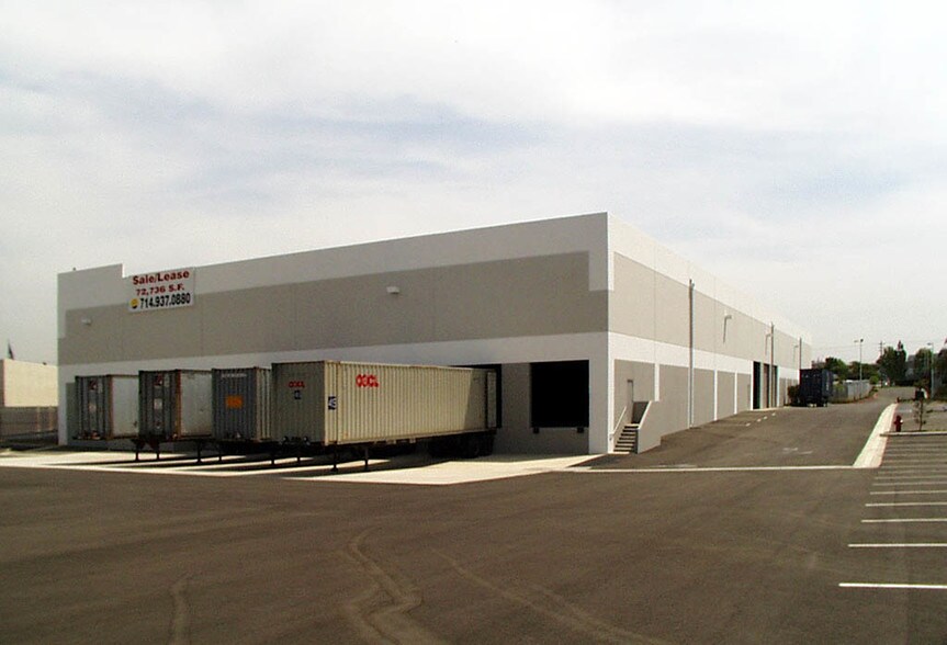 More Photos Of 567 S Melrose St, Placentia Warehouse For Lease