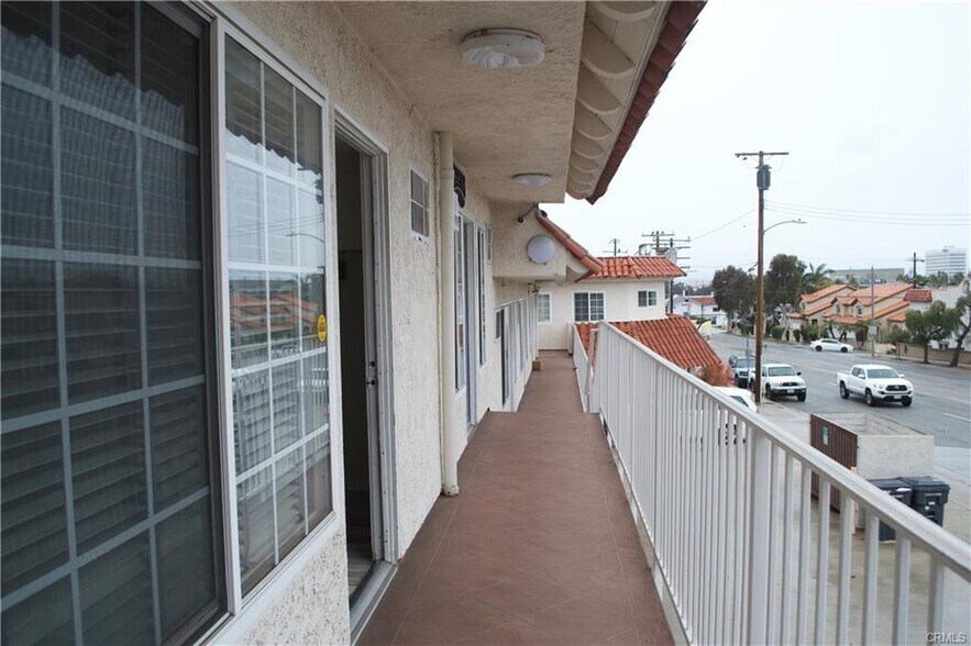 More Photos Of 909 N Aviation Blvd, Manhattan Beach Unknown For Lease
