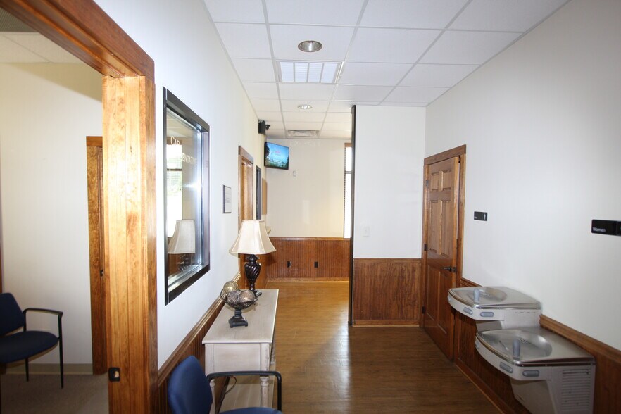 More Photos Of 150 Felton Dr, Rockmart Auto Dealership For Sale