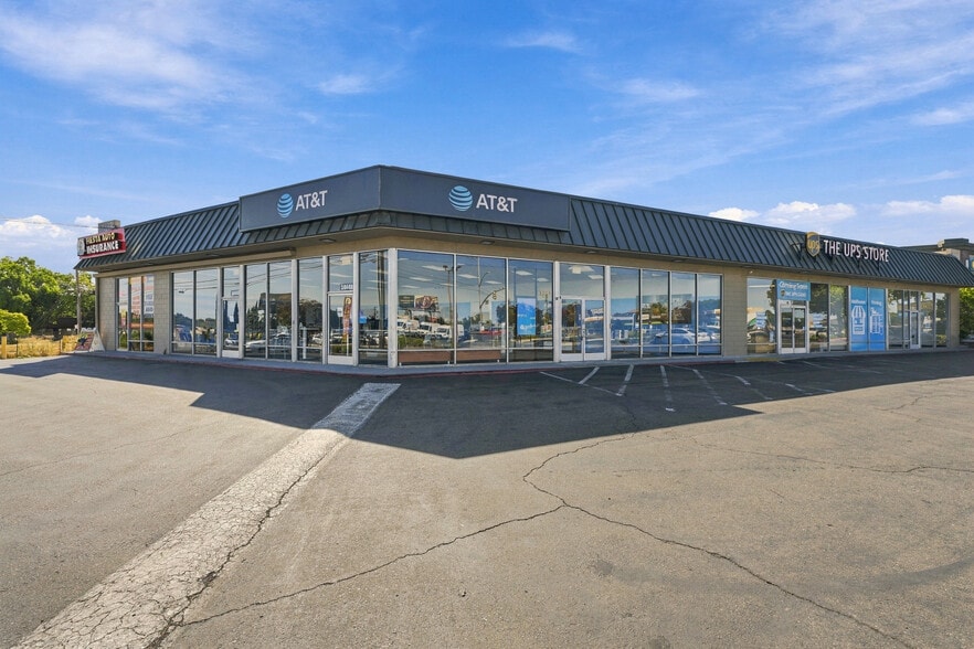 More Photos Of 5044 Madison Ave, Sacramento General Retail For Sale