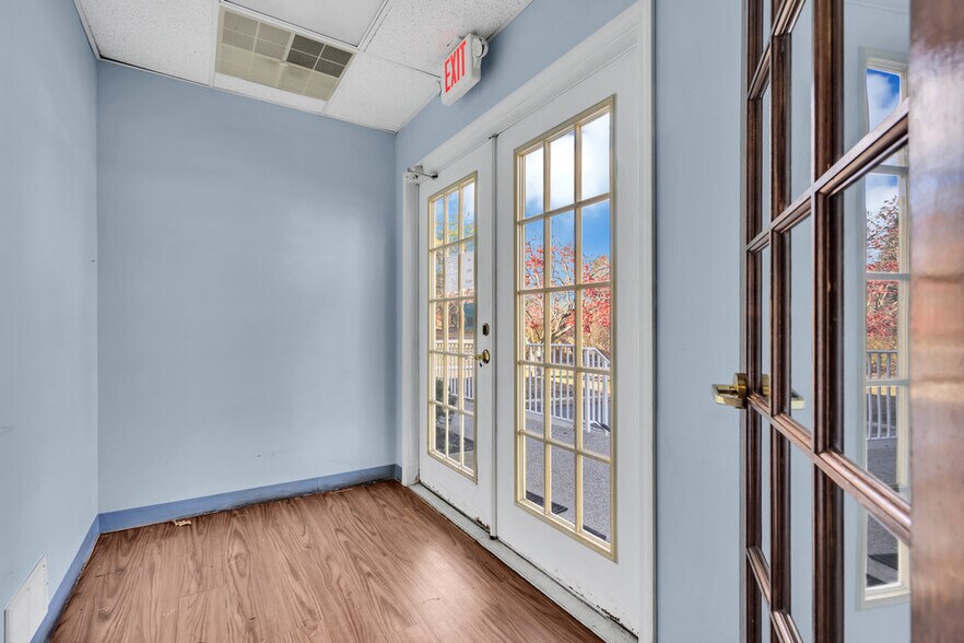 More Photos Of 1 Dag Hammarskjold Blvd, Howell Medical For Lease