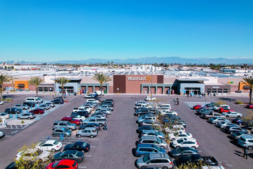 More Photos Of 4601-4861 Firestone Blvd, South Gate Unknown For Lease