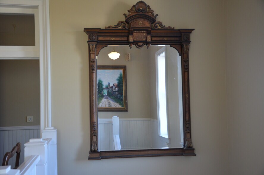 More Photos Of 11 Benton Ave E, Albia Restaurant For Sale