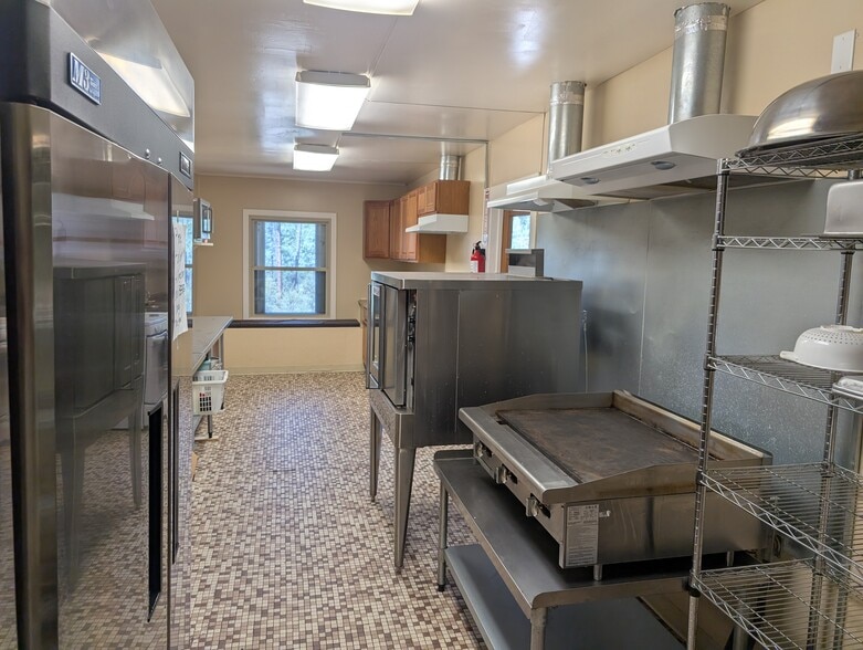 More Photos Of 101 Marapai Rd, Prescott Specialty For Sale