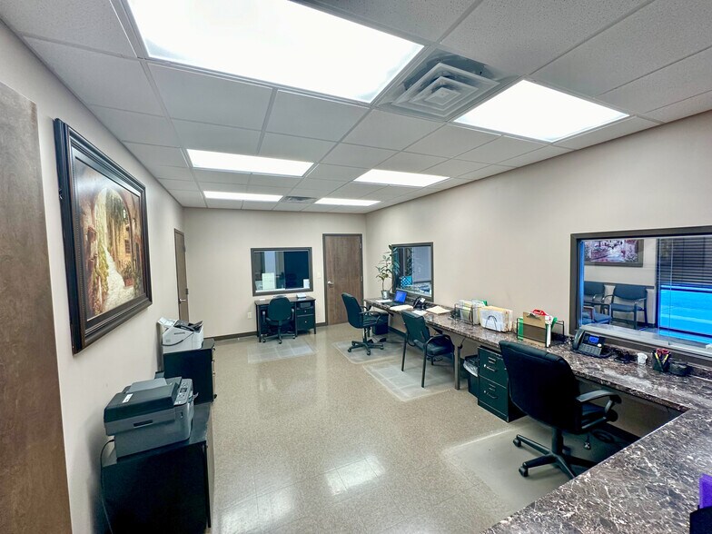 More Photos Of 142 Hampton Ct, Commerce Rehabilitation Center For Sale