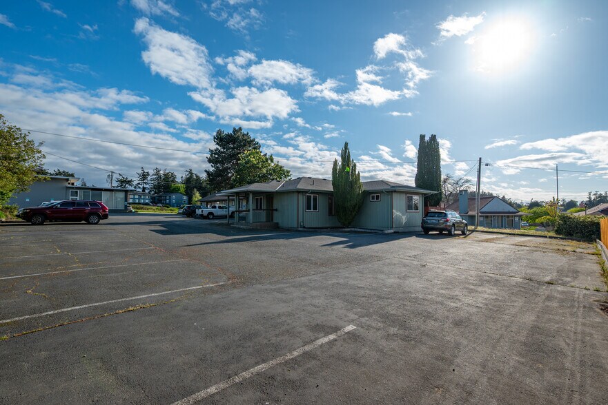 More Photos Of 412 N Main St, Coupeville Healthcare For Sale