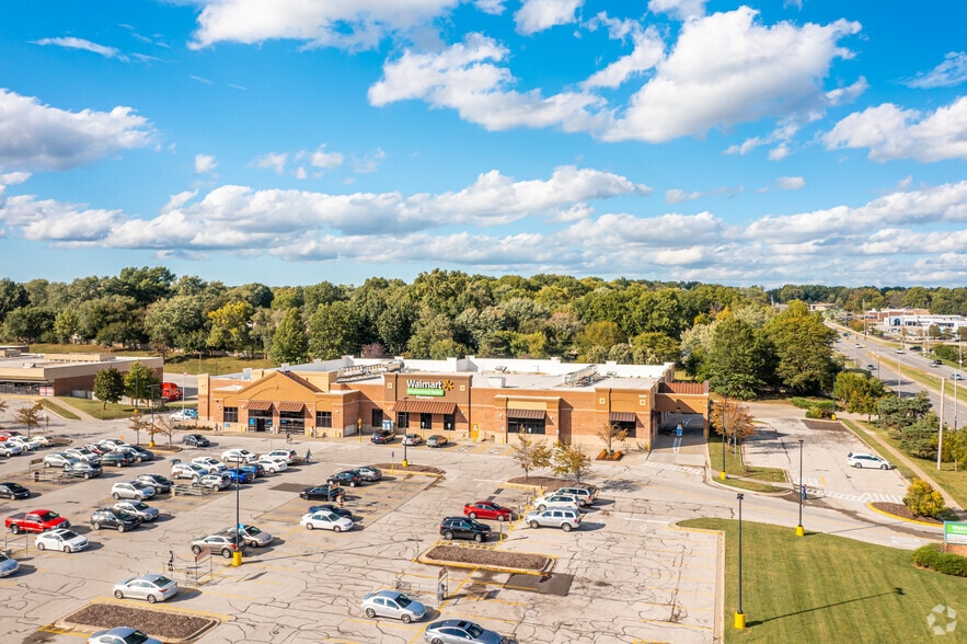 More Photos Of 9000-9078 Metcalf Ave, Overland Park Unknown For Lease