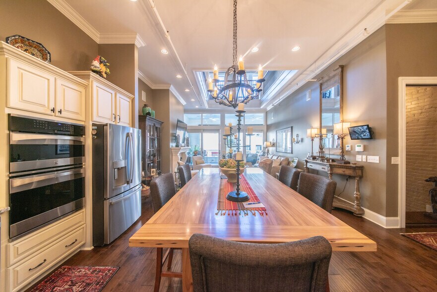 More Photos Of 212 Broadway St, Paducah Apartments For Sale