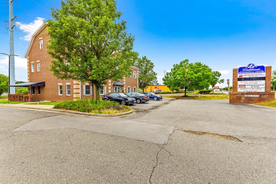 More Photos Of 45370 Alton Ln, California Office For Lease