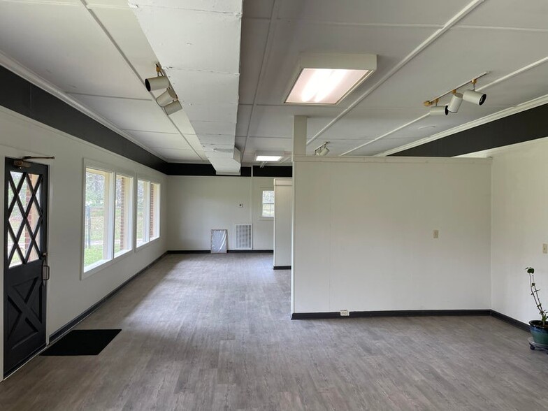 More Photos Of 1589 MS-178, Myrtle Research And Development For Sale